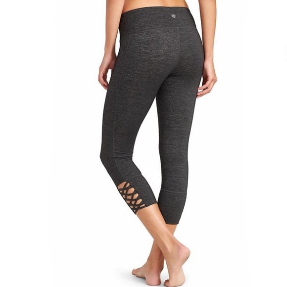 Athleta Quest Mind Over Mat Capri in Jasper Green - Picture 3 of 9